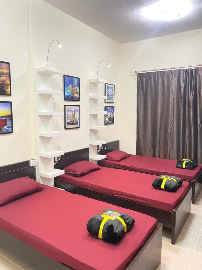 Dxb Backpackers Executive Hostel Dubai Ngoại thất bức ảnh